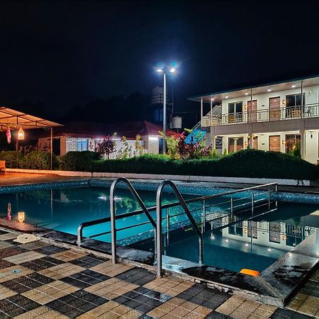 The Village Resorts Karjat Dış mekan fotoğraf
