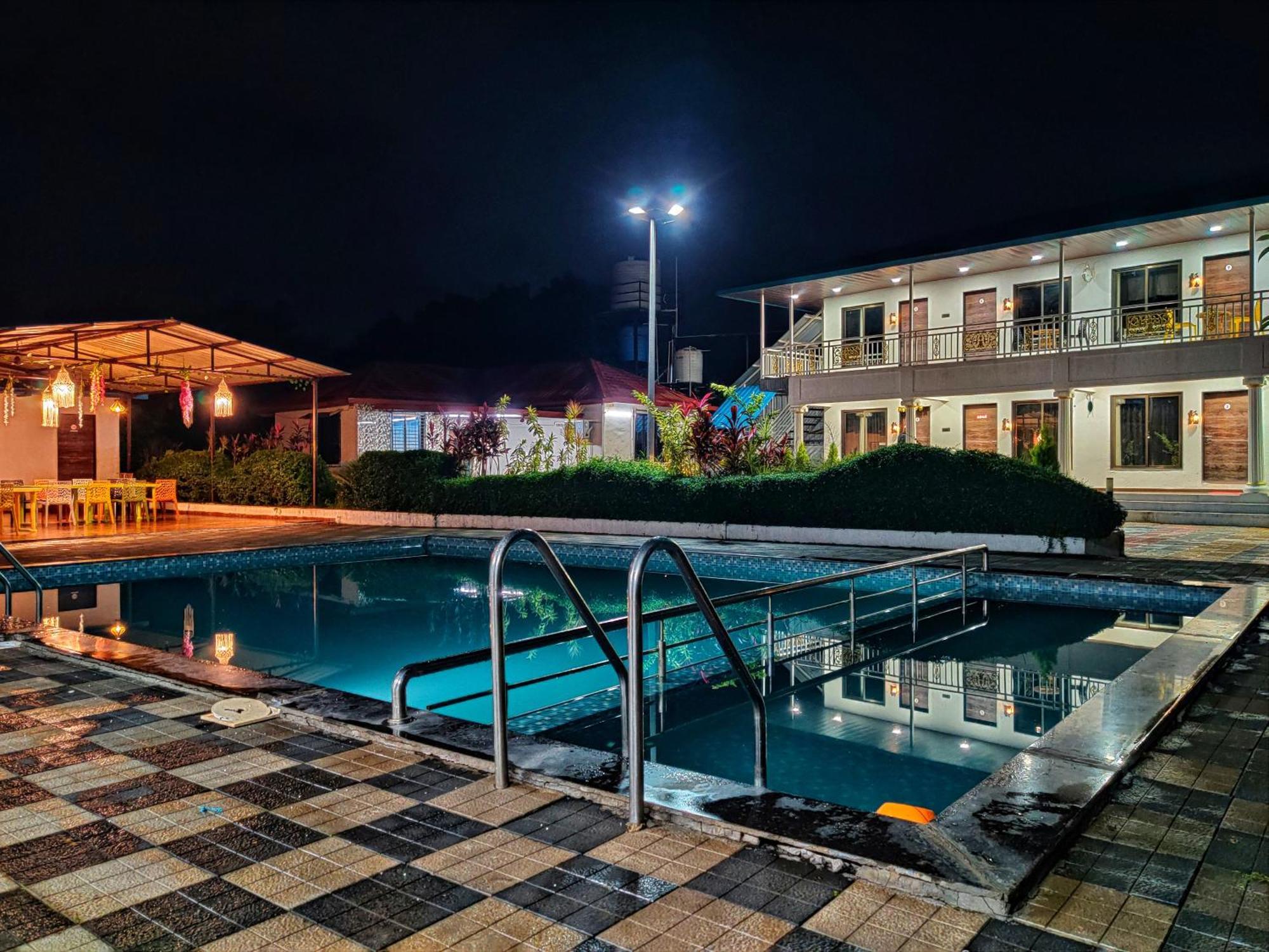 The Village Resorts Karjat Dış mekan fotoğraf