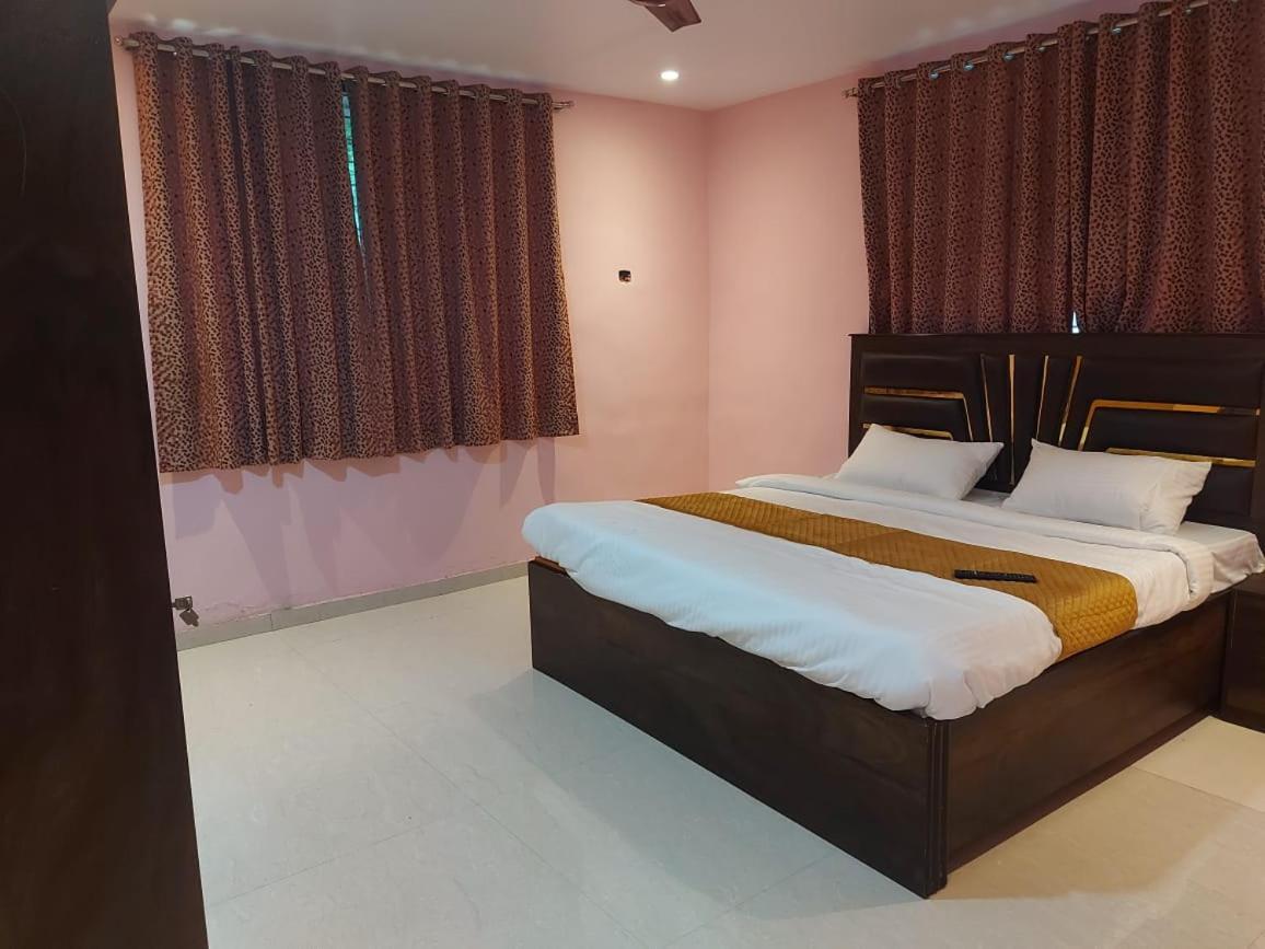 The Village Resorts Karjat Oda fotoğraf